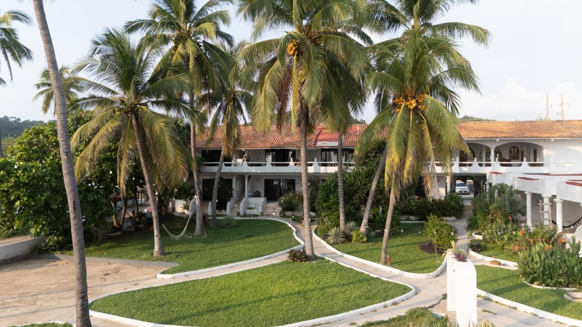 Hotel Tres Santos Troncones Esterno foto