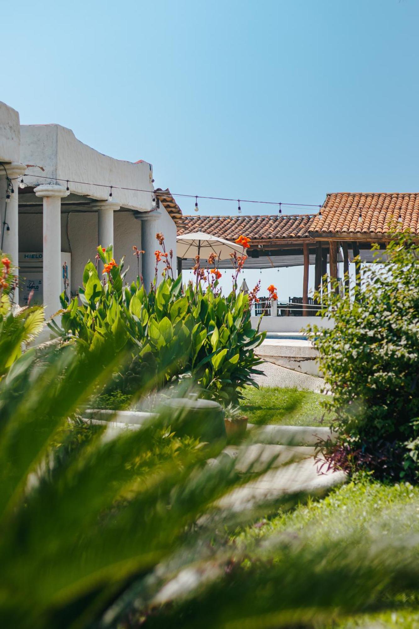 Hotel Tres Santos Troncones Esterno foto